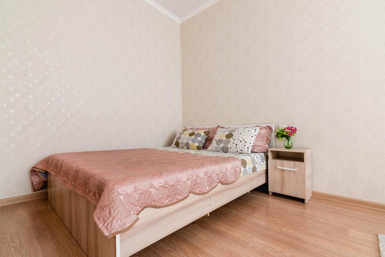 Apartment Akvarel Near Adk *